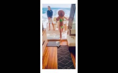 Britney Spears bikini dance.