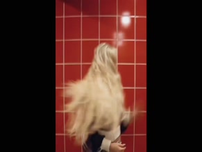 Zara Larsson tits slip