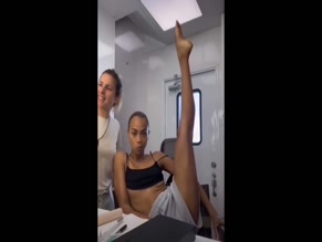 Zoe Saldana leg lift bra top
