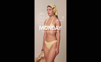 Sophia sexy bikini photoshoot