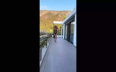 Kate Beckinsale Balcony Swimsuit Tease