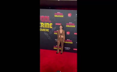 Dafne Keen Leopard Print Red Carpet