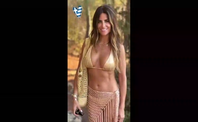 Alison Victoria bikini body