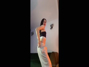 grace.xo Tits and Ass Dance