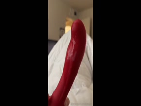 Phxliz91124 Red Dildo Close-Up