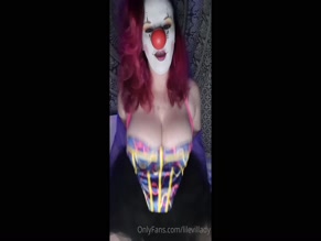 lilevillady: Clown Deep Cleavage