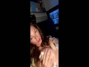 OraYoung tits