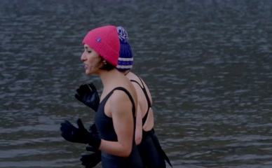 Anita Rani cold water swim.