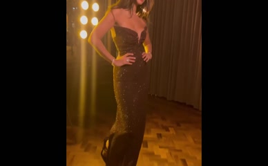 Jameela Jamil strapless dress cleavage