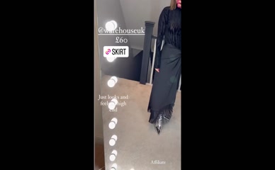Frankie Bridge Clothing Try-On