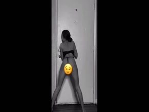 locobellaaa ass jiggle thong pull