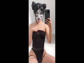 urlittlelia exposed breasts and nipples