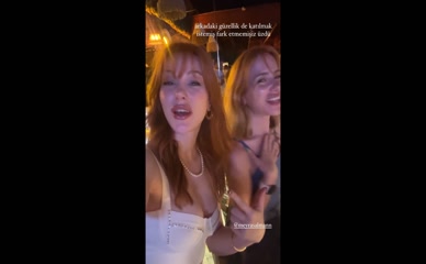 Aysennyuksel Tits Slip Dance