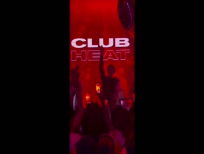 Tove Lo topless club performance