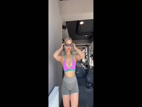gizemsavagex gym fit check