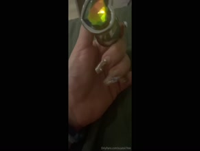 SuyeSil's Heart-Shaped Anal Plug Tease
