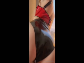 godscarlette latex ass show