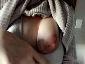 emanicolee Big Tits Flash