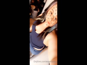 wowmisslacy cleavage selfie