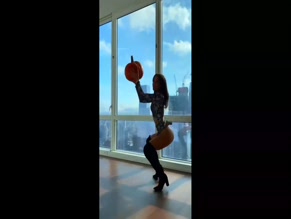 Jen Selter Pumpkin Squats Ass Display