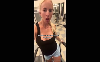 stassiehub: Stair Master Runway Boobs