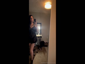 sexyfashion101 lingerie mirror selfie