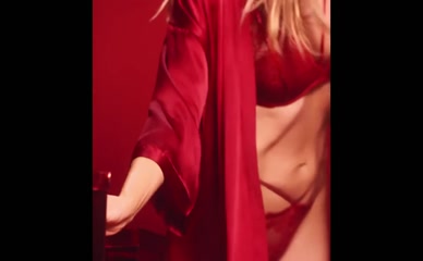 Leni Klum Intimissimi Lingerie Ad