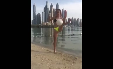 Alisha Lehmann bikini soccer fail.