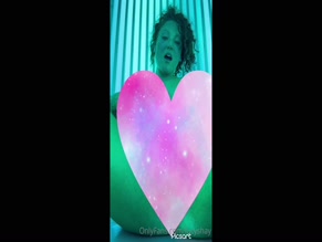 lucyshay tanning bed masturbation