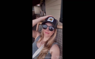 Katheryn Winnick cleavage