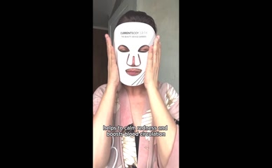 Amanda Lamb's LED Light Therapy Mask Review
