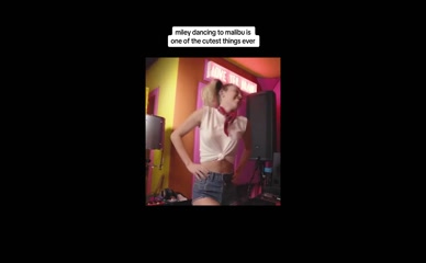 MileyCyrus Nipple Slip Dance