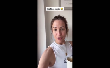 Gemma Atkinson's Birdwatching Boobs