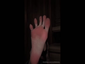 naisfeetonly: Bare feet and wiggling toes close-up after sock removal.