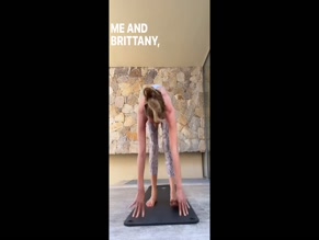 Cat Deeley Yoga Butt Workout
