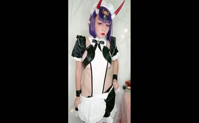 Blueberry.grl Maid Striptease