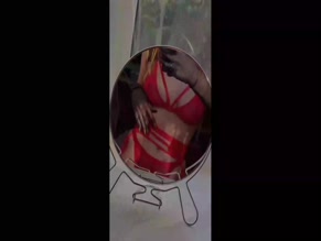 Nasijia in Red Lingerie Mirror Selfie