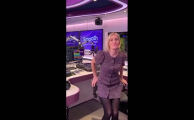 Jenni Falconer in radio studio