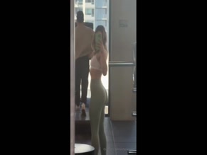 victoriamyers ass in leggings gym selfie