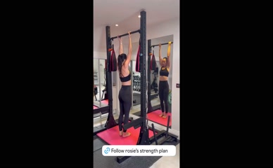 Rosie Jones Barefoot Pull-Ups Sports Bra Ass View
