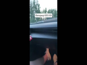 Lisarulit high bare thighs