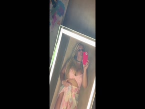 Britney Spears Mirror Selfie Leg Reveal