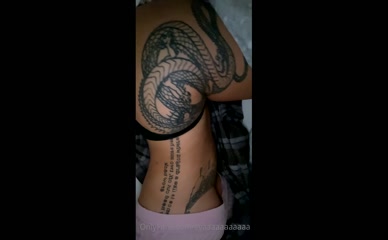 Evaaaaaaaa's Ass and Tattoos