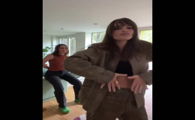 Emily Ratajkowski Titty Dance
