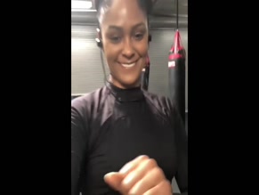 Maliah Gym Selfie Tits Bounce
