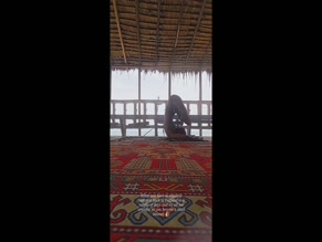 Sophie Pettifer nude yoga headstand.