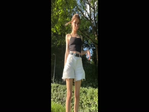 lolabrain: Boobs and ass in short shorts outdoors
