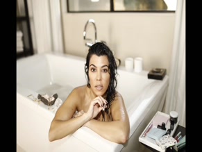 Kourtney Kardashian Bathtub Vape.