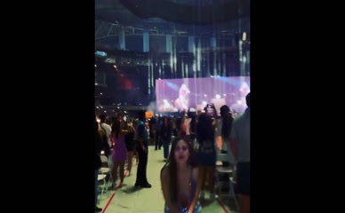 Victoria Justice Concert Dance.