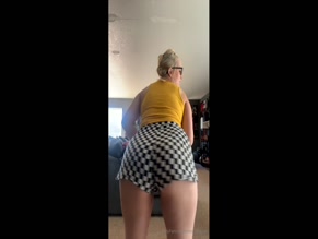 miss.kyla.ren Ass Shake